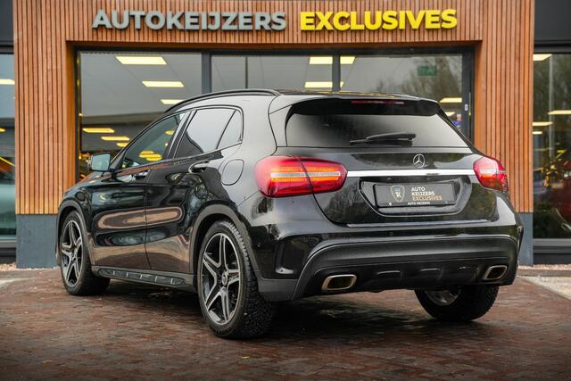 Mercedes-Benz GLA-KLASSE GLA 180 Night pakket Automaat