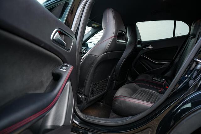 Mercedes-Benz GLA-KLASSE GLA 180 Night pakket Automaat