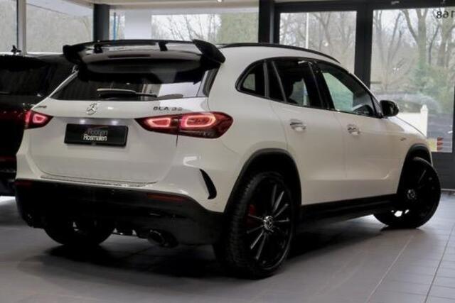 Mercedes-Benz GLA-KLASSE AMG 35 4MATIC PANO|CAM|Ride Control