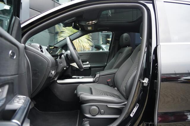 Mercedes-Benz GLA-KLASSE 180 Luxury Line 136pk Panoramadak/Stoelverwarming/Camera