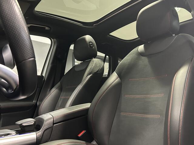 Mercedes-Benz GLA-KLASSE 250e AMG // Panoramadak // Trekhaak // Geheugen Stoelen // Sfeerverlichting // MultiBeam LED // Nightpakket // Keyless // Camera // Elek. Klep