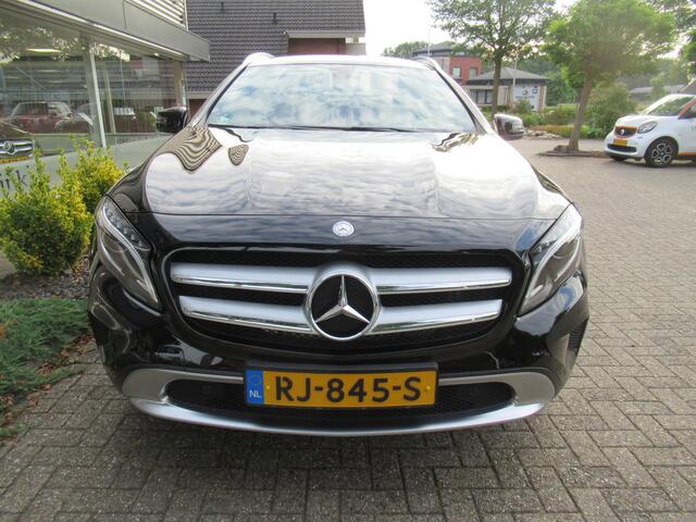 Mercedes-Benz GLA-KLASSE 200 Ambition/Urban/Trekhaak