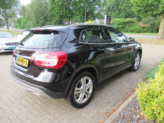 Mercedes-Benz GLA-KLASSE 200 Ambition/Urban/Trekhaak