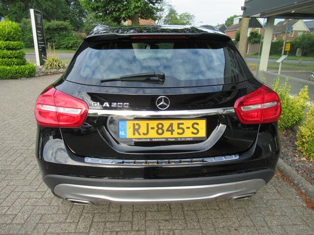 Mercedes-Benz GLA-KLASSE 200 Ambition/Urban/Trekhaak