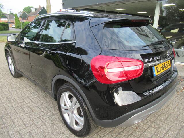 Mercedes-Benz GLA-KLASSE 200 Ambition/Urban/Trekhaak