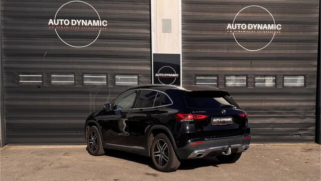 Mercedes-Benz GLA-KLASSE 250 e Luxury Line Plug in Hybr | Widescreen | Navi | Camera