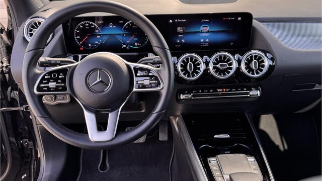 Mercedes-Benz GLA-KLASSE 250 e Luxury Line Plug in Hybr | Widescreen | Navi | Camera