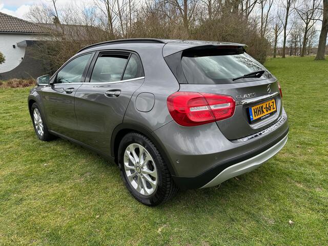 Mercedes-Benz GLA-KLASSE 180 Ambition *NAVI*TREKHAAK*CRUISE-CONTROL*CAMERA*AIRCO*ACHTERKLEP Elektrische**