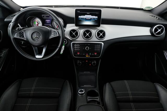 Mercedes-Benz GLA-KLASSE 200 Ambition | AFN. TREKHAAK | STOELVERW. |