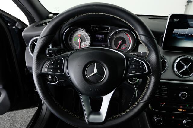 Mercedes-Benz GLA-KLASSE 200 Ambition | AFN. TREKHAAK | STOELVERW. |