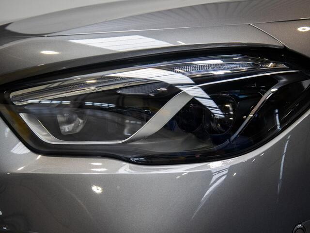 Mercedes-Benz GLA-KLASSE 180 Star Edition AMG Line Panorama dak