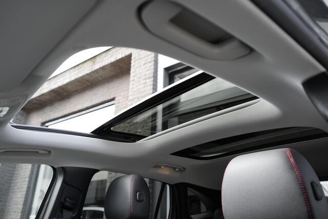 Mercedes-Benz GLA-KLASSE 250 AMG Line | PANO | CAMERA | STOELVERW.