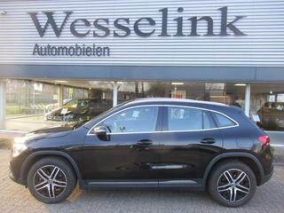 mercedes-benz-gla-klasse-200-busine