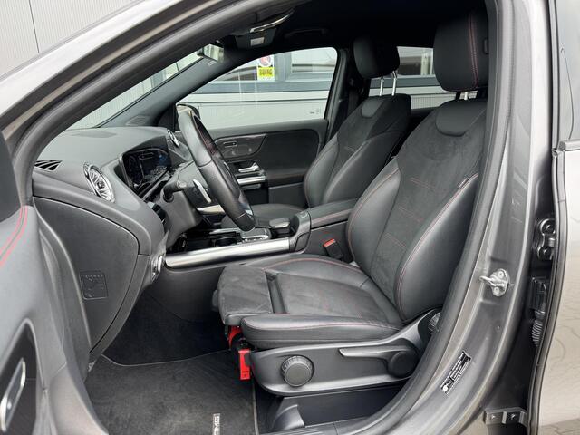Mercedes-Benz GLA-KLASSE 200 AMG Line 163 PK | Keyless | Sfeerverlichting | Widescreen