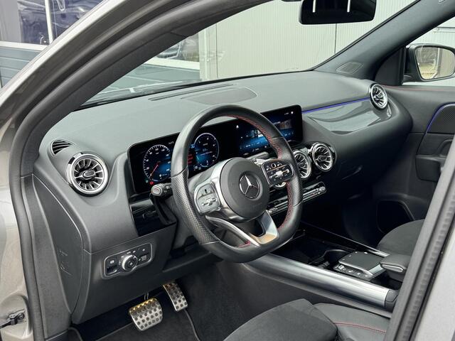 Mercedes-Benz GLA-KLASSE 200 AMG Line 163 PK | Keyless | Sfeerverlichting | Widescreen