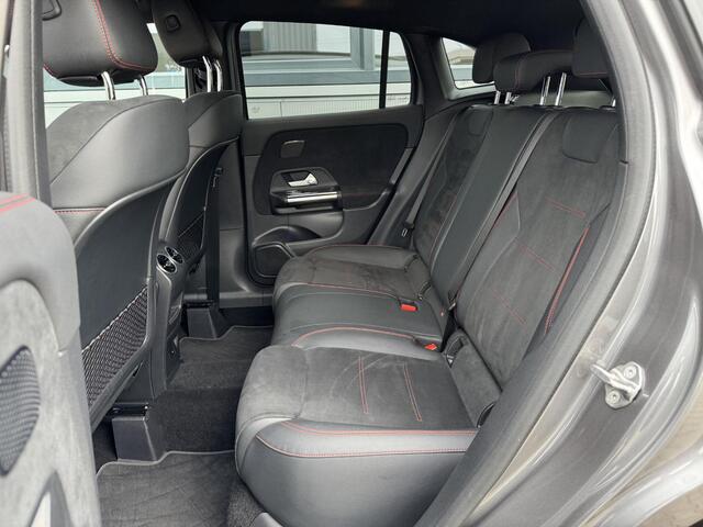 Mercedes-Benz GLA-KLASSE 200 AMG Line 163 PK | Keyless | Sfeerverlichting | Widescreen