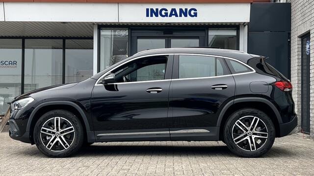 Mercedes-Benz GLA-KLASSE 250 e Luxury Line | Sfeer | Navi | Camera