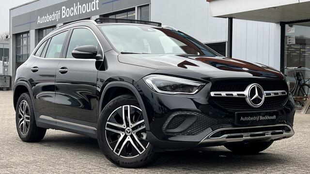 Mercedes-Benz GLA-KLASSE 250 e Luxury Line | Sfeer | Navi | Camera