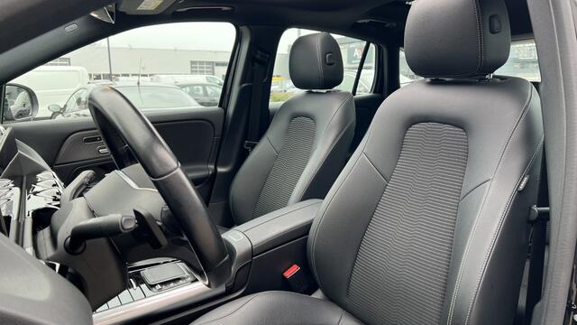 Mercedes-Benz GLA-KLASSE 250 e Luxury Line | Sfeer | Navi | Camera