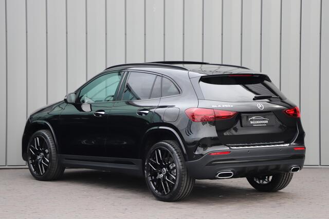 Mercedes-Benz GLA-KLASSE 250e AMG Aut8 | 218PK | Panoramadak | Multibeam | Sfeerverlichting | Keyles-go | ACC | Stuurwielverw. | Carbon |