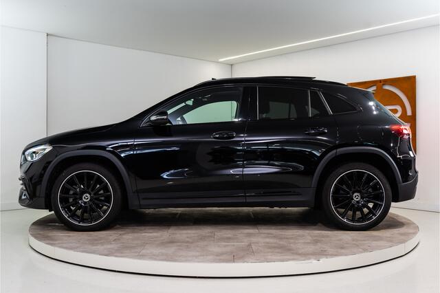 Mercedes-Benz GLA-KLASSE 250 e AMG Line 218PK | Pano | Sfeer | Trekhaak | AR | Carplay | 12 MND Garantie