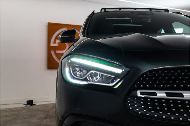 Mercedes-Benz GLA-KLASSE 250 e AMG Line 218PK | Pano | Sfeer | Trekhaak | AR | Carplay | 12 MND Garantie