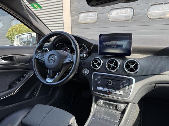 Mercedes-Benz GLA-KLASSE 180 d Business | Navigatie | Camera | Elektrische Achterklep | Cruise Control |