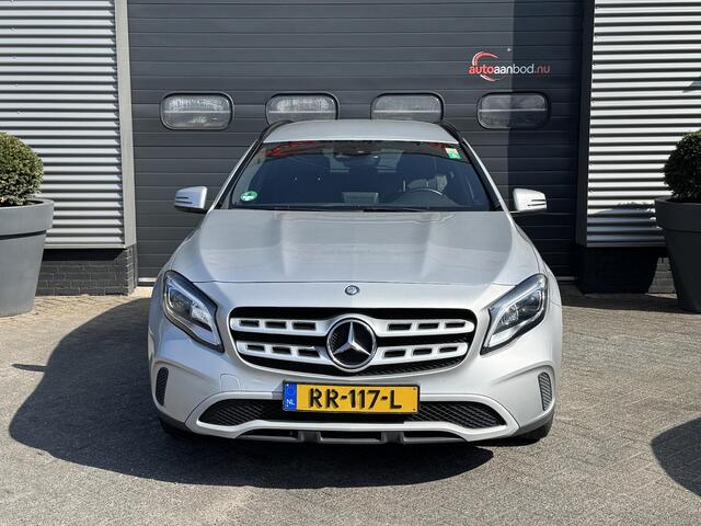 Mercedes-Benz GLA-KLASSE 180 d Business | Navigatie | Camera | Elektrische Achterklep | Cruise Control |