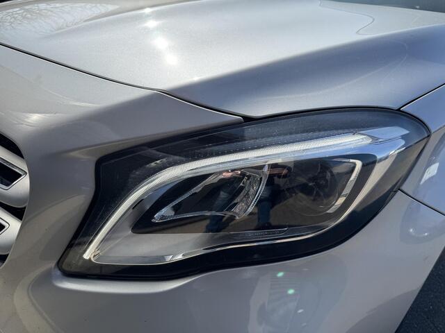 Mercedes-Benz GLA-KLASSE 180 d Business | Navigatie | Camera | Elektrische Achterklep | Cruise Control |