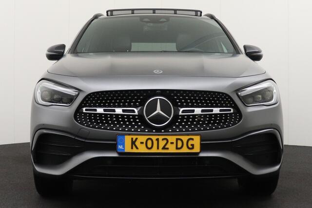 Mercedes-Benz GLA-KLASSE 250 e AMG Limited Pano-Dak Memory Camera Trekhaak
