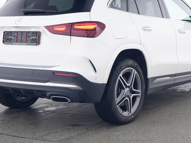 Mercedes-Benz GLA-KLASSE 250 e AMG Plug-In Hybride | AMG Line Advanced Plus | Panorama Schuif-Kanteldak | Dodehoek Assist | Stuur en Stoelverwarming | Inclusief 24 maanden Mercedes-Benz Certified garantie voor Europa.