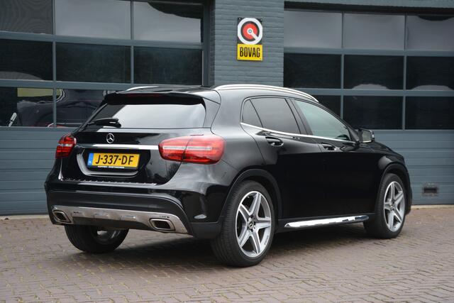 Mercedes-Benz GLA-KLASSE 180 Business Solution AMG