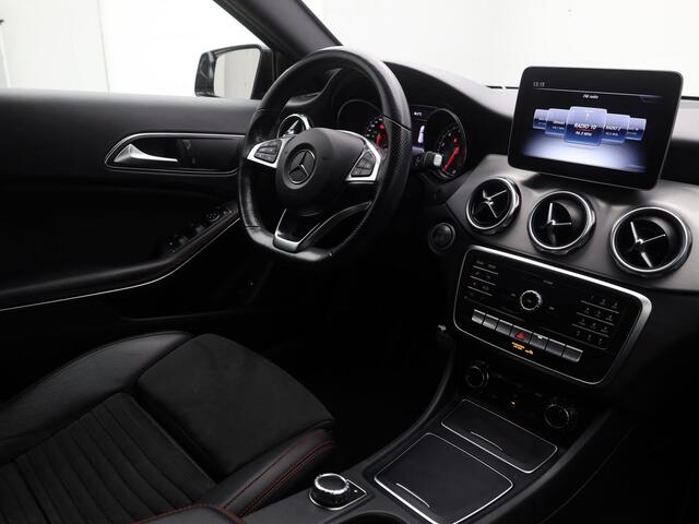 Mercedes-Benz GLA-KLASSE 180 Automaat Business Solution AMG | CAMERA | STOELVERW.