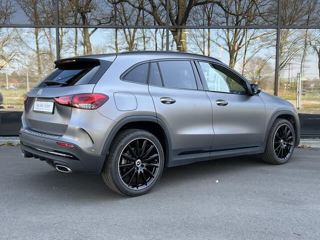 Mercedes-Benz GLA-KLASSE 250e AMG // Panoramadak // Magno Grijs // Carplay // Keyless Entry // Sfeerverlichting // Multibeam LED /? 20 inch