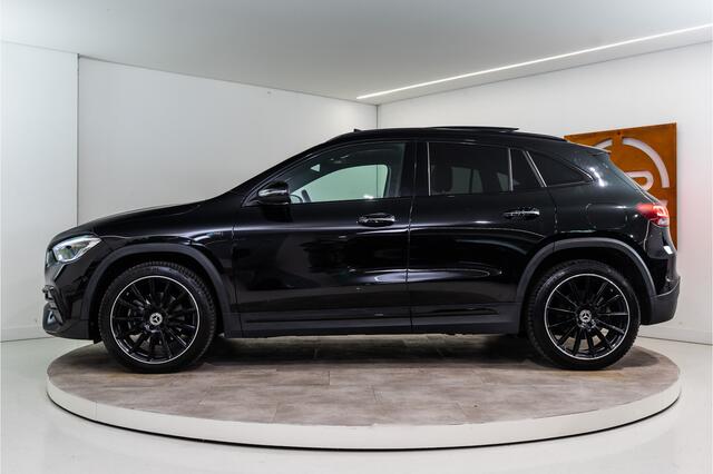 Mercedes-Benz GLA-KLASSE 250 e AMG 218PK | Pano | Burmester | Sfeer | Keyless | Carbon | VOL! 12 MND Garantie