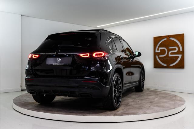 Mercedes-Benz GLA-KLASSE 250 e AMG 218PK | Pano | Burmester | Sfeer | Keyless | Carbon | VOL! 12 MND Garantie