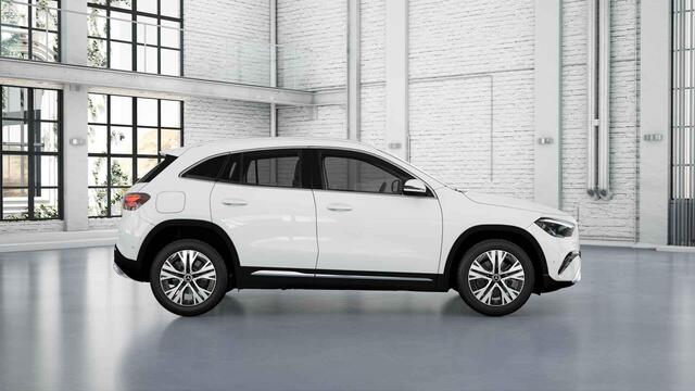 Mercedes-Benz GLA-KLASSE 250 e Luxury Line | Verwarmd stuur | Elektrische achterklep | Widescreen cockpit |