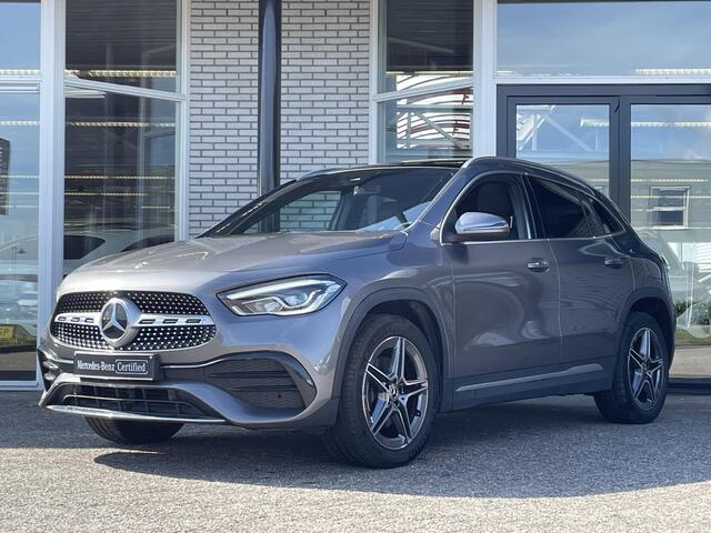 Mercedes-Benz GLA-KLASSE 250 e AMG | Panoramadak