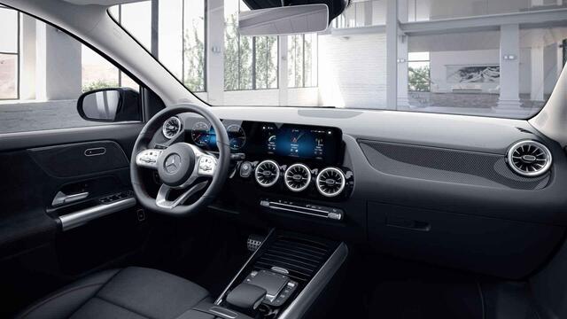 Mercedes-Benz GLA-KLASSE 250 e AMG Line | Panoramadak | AMG | Multibeam | 360 camera |