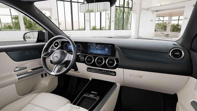 Mercedes-Benz GLA-KLASSE 250 e Luxury Line | Beige bekleding | Panoramadak | Trekhaak |