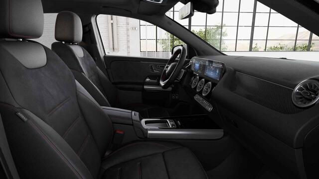 Mercedes-Benz GLA-KLASSE 250 e AMG Line | Panoramadak | Keyless | Achteruitrijcamera | Sfeerverlichting | Stoelverwarming |