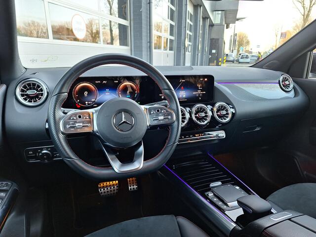 Mercedes-Benz GLA-KLASSE 250 e | Rijassistentie+ | Trekhaak | AMG | Multibeam LED | Night pakket | Achteruitrijcamera | Elektrische achterklep