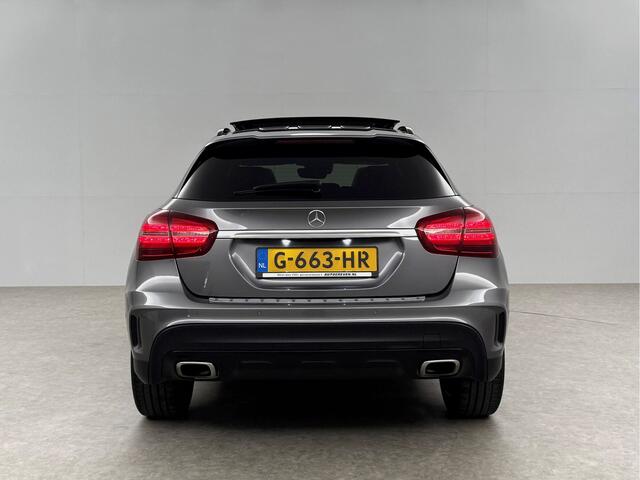 Mercedes-Benz GLA-KLASSE 180 AMG Night Upgrade Pano LED Camera Caplay Clima Cruise Navi PDC 19''LMV