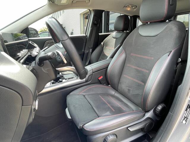 Mercedes-Benz GLA-KLASSE 250 e | AMG Nightpakket | Easy Pack achterklep | Night pakket | Easy Pack