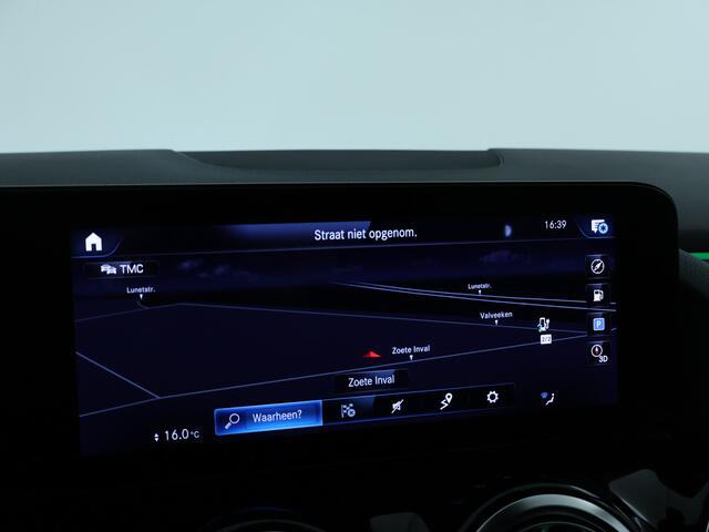 Mercedes-Benz GLA-KLASSE 250 e AMG Plug-In Hybride | AMG Line | Night Pakket | Distronic | Dodehoek Assist | Led koplampen | Sfeerverlichting | Inclusief 24 maanden MB Certified garantie voor Europa.