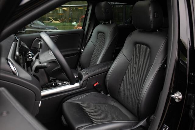 Mercedes-Benz GLA-KLASSE 250 e AMG Line , Pano dak, Sfeerverlichting, Virtual cockpit,