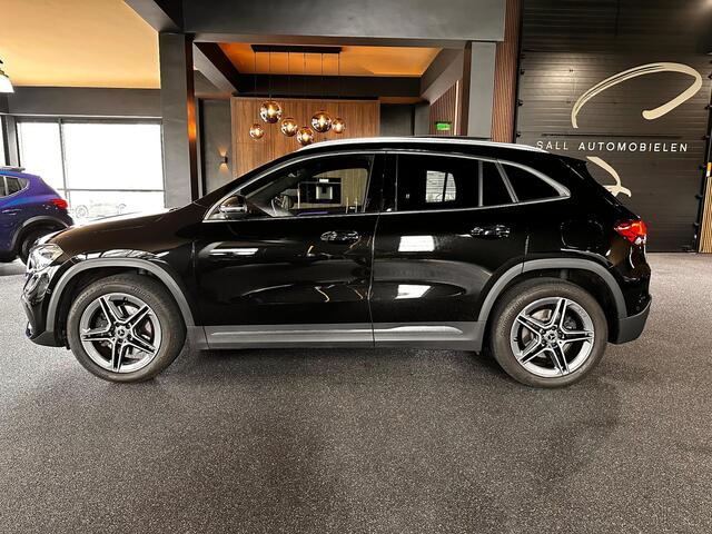 Mercedes-Benz GLA-KLASSE 250 e AMG Line Amg/Pano/Elektrichestoelen/Headup