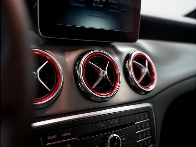 Mercedes-Benz GLA-KLASSE GLA 250 AMG Line | NIGHT | Pano | Trekhaak