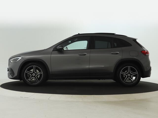 Mercedes-Benz GLA-KLASSE 180 Business Solution AMG | Sfeerverlichting | Panoramadak | Elektrische Stoelen | Inclusief 24 maanden MB Certified garantie voor Europa.