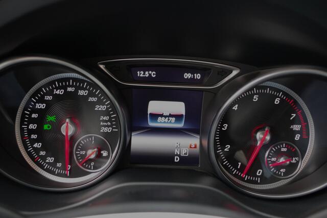 Mercedes-Benz GLA-KLASSE 180 AMG Line 123 PK Automaat BNS Solution, Sportstoelen, Camera, LED Koplampen